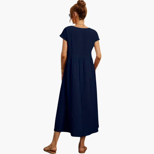 Annika | Kleid zeitloser Eleganz