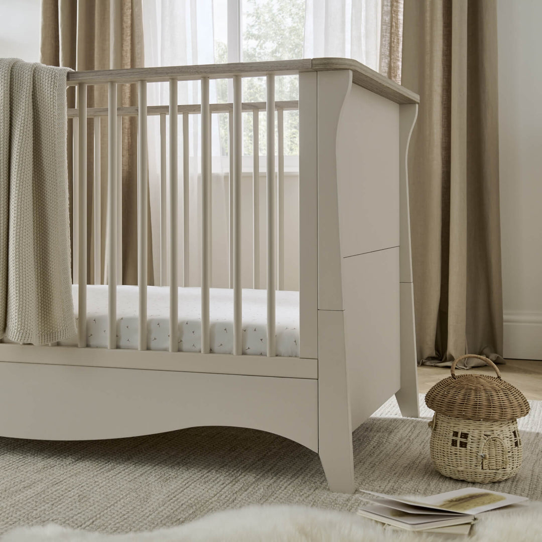 CuddleCo Clara 3-Piece Nursery Furniture Set – Cashmere Finish