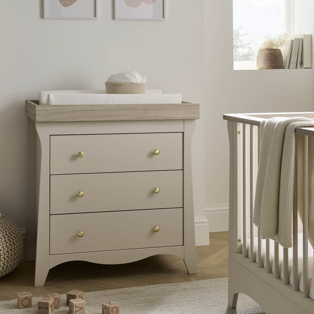CuddleCo Clara 3-Piece Nursery Furniture Set – Cashmere Finish